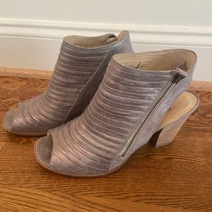 Paul Greene Cayenne peep toe bootie